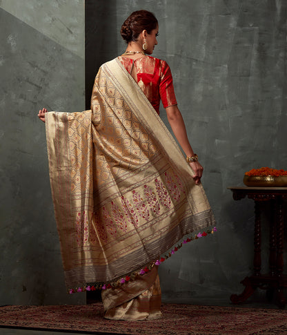 Handwoven_Beige_and_Grey_Kimkhab_Saree_with_Floral_Border_WeaverStory_03