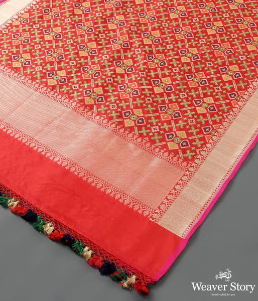 Handwoven_Red_Meenakari_Patola_Dupatta_WeaverStory_03