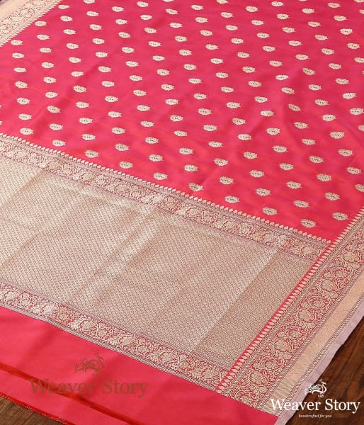 Handwoven_Pink_and_Peacg_Dual_Tone_Banarasi_Dupatta_with_Traditional_Motifs_WeaverStory_03