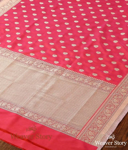 Handwoven_Pink_and_Peacg_Dual_Tone_Banarasi_Dupatta_with_Traditional_Motifs_WeaverStory_03