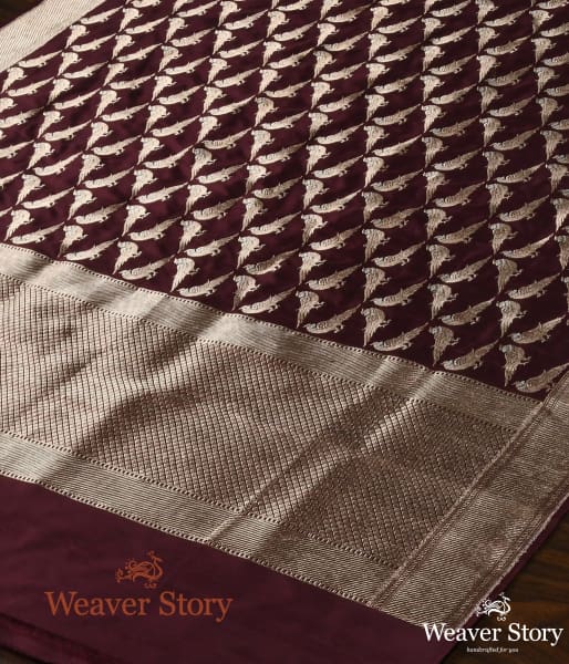 Handwoven_Wine_Kadhwa_Dupatta_with_Birds_WeaverStory_03