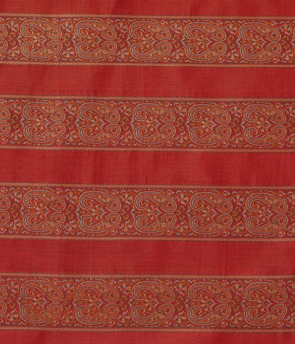 Handwoven_Red_Jamawar_Suit_Set_with_Paisley_Motifs_WeaverStory_03