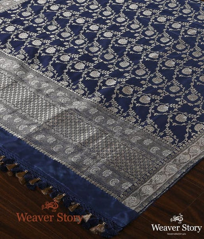 Handwoven_Blue_Sona_Rupa_Kadhwa_Jangla_Dupatta_WeaverStory_03