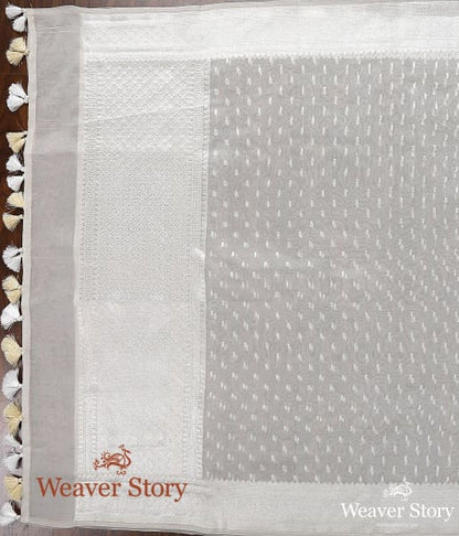 Handwoven_White_Organza_Silver_Booti_Dupatta_WeaverStory_04