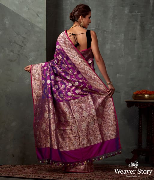 Handwoven_Purple_Kadhwa_Jangla_Saree_WeaverStory_03