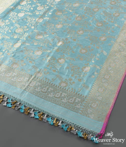 Handwoven_Light_Blue_Kadhwa_Jangla_Dupatta_with_Sona_Rupa_Zari_WeaverStory_03