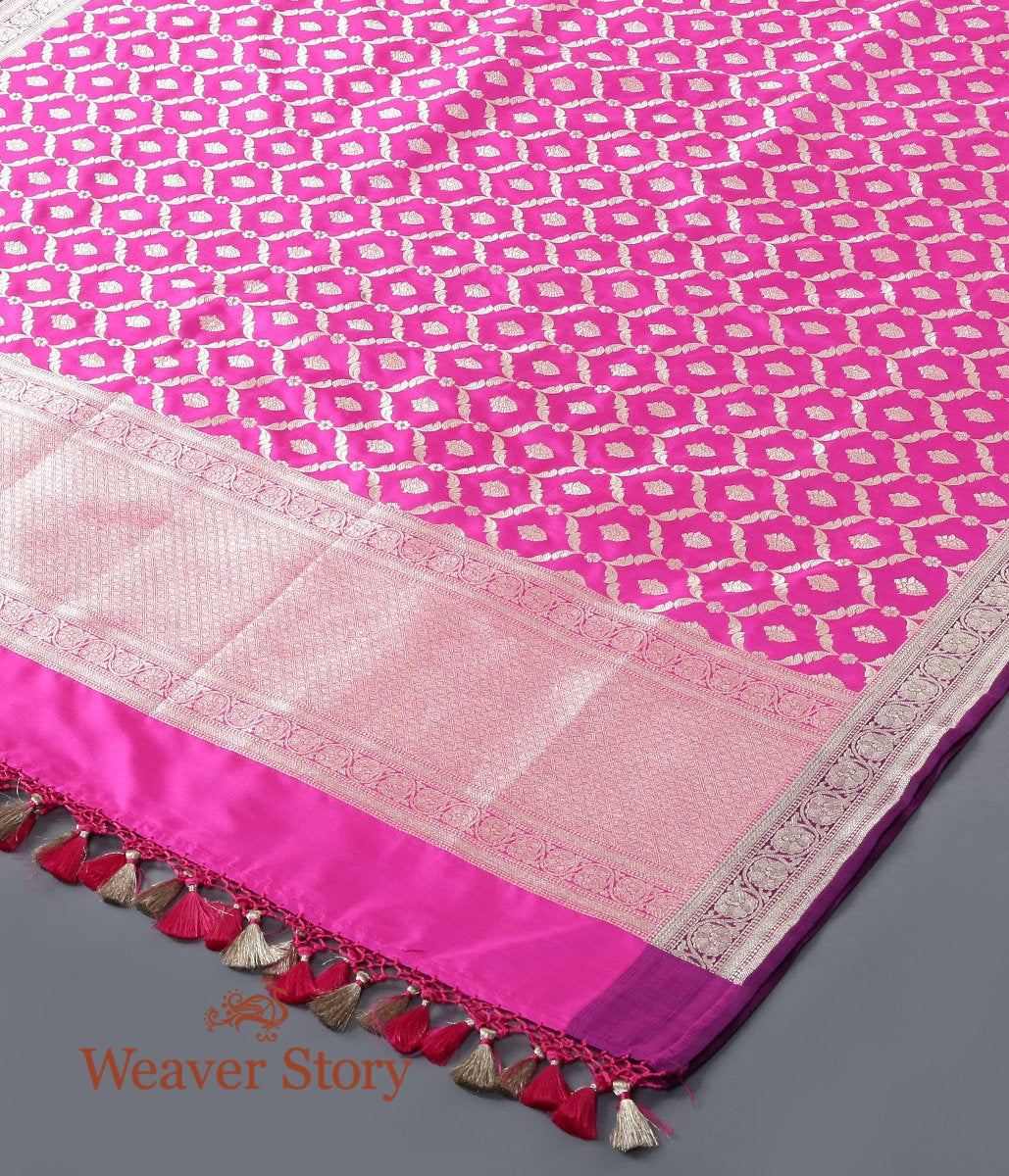 Handloom_Pink_Katan_Silk_Cutwork_Booti_Dupatta_WeaverStory_03