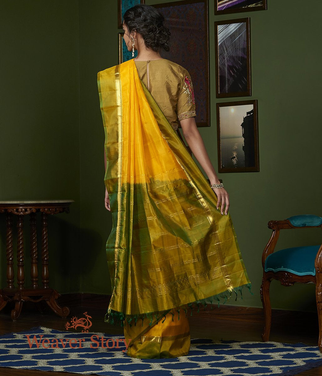 Handwoven_Yellow_Kanjivaram_Silk_Saree_with_Green_Border_WeaverStory_03