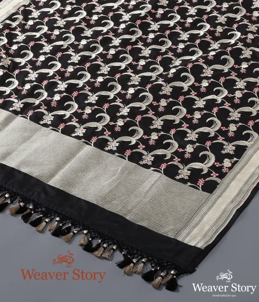 Handwoven_Black_Katan_Silk_Meenakari_Jangla_Dupatta_WeaverStory_03