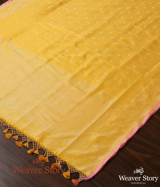 Handwoven_Yellow_Zari_Tanchoi_Dupatta_WeaverStory_03