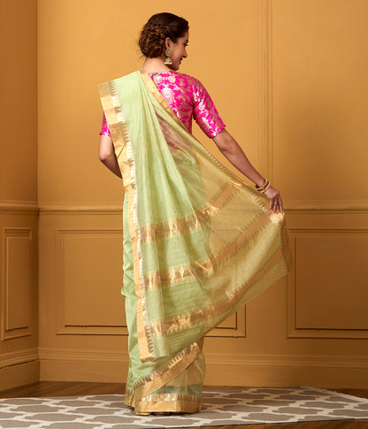 Handwoven_Pista_Green_Small_Booti_Saree_with_Temple_Border_WeaverStory_03