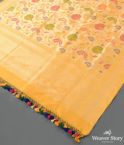 Handwoven_Yellow_Kimkhab_Patola_Dupatta_WeaverStory_03