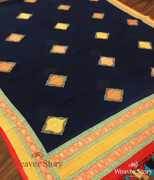 Handwoven_Blue_Georgette_with_Hand_Painted_Border_WeaverStory_03