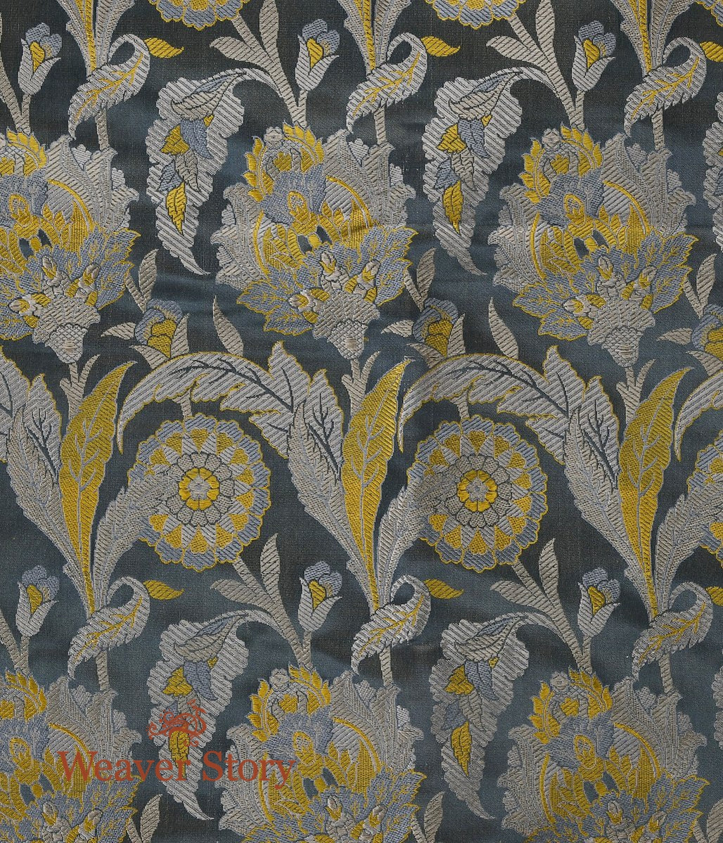 Handloom_Grey_Banarasi_Kimkhab_Fabric_with_Floral_Pattern_WeaverStory_03