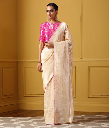 Handwoven_Gold_Tissue_Jangla_Saree_with_Pink_Selvedge_WeaverStory_03
