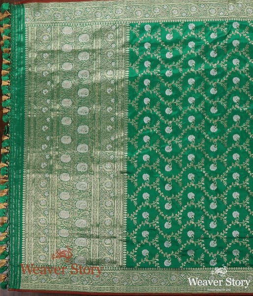 Handwoven_Green_Ektara_Sona_Rupa_Jangla_Dupatta_WeaverStory_03