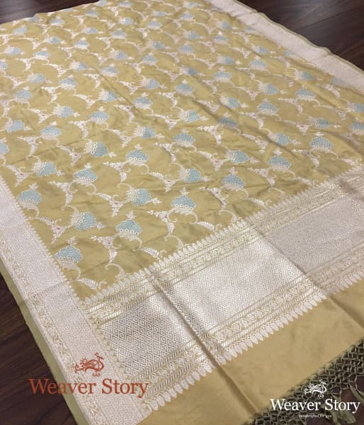 Handwoven_Olive_Meenakari_Kadhwa_Banarasi_Dupatta_WeaverStory_04