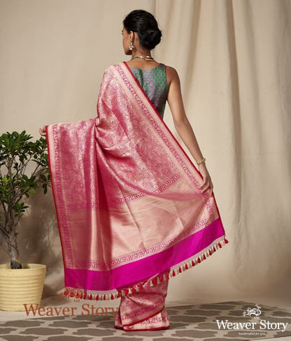 Handwoven_Pink_Banarasi_Shikargah_woven_in_Kimkhab_Weave_WeaverStory_03