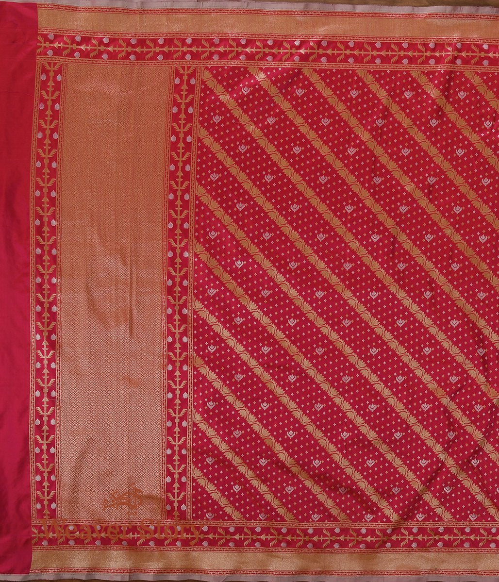Handwoven_Red_and_Pink_Dual_Tone_Katan_Silk_Suit_with_Cutwork_Jamdani_Weave_WeaverStory_03