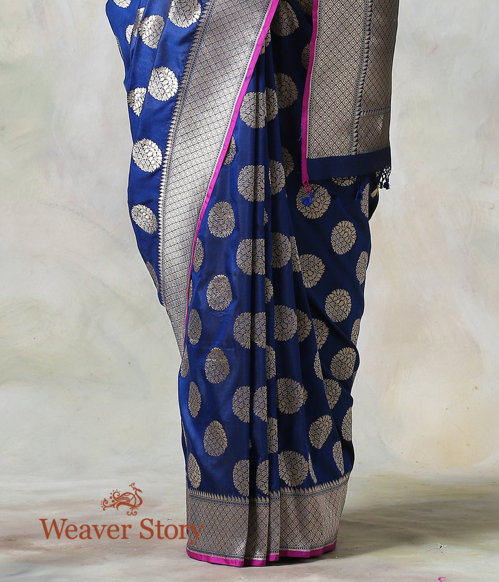 Handwoven_Blue_Cutwork_Booti_Saree_with_Pink_Selvedge_WeaverStory_04