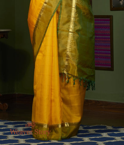 Handwoven_Yellow_Kanjivaram_Silk_Saree_with_Green_Border_WeaverStory_04