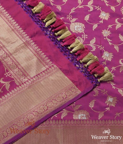 Handwoven_Plum_Color_Kadhwa_Jangla_Dupatta_WeaverStory_04