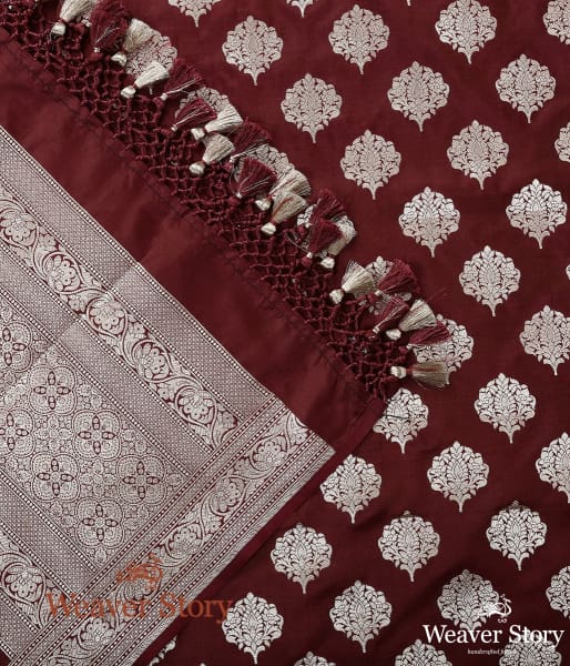 Handwoven_Maroon_Katan_Silk_Cutwork_Booti_Dupatta_WeaverStory_04