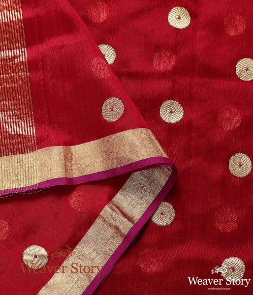 Handloom_Maroon_Chanderi_Silk_Dupatta_with_Asharfi_Boota_WeaverStory_04