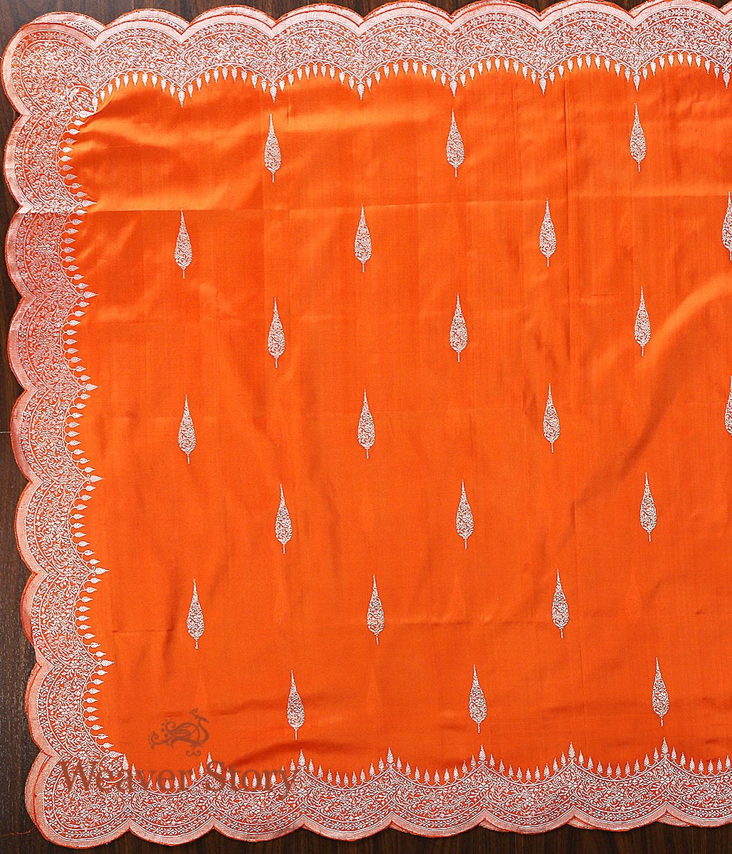 Handloom_Orange_Banarasi_Dupatta_with_Scalloped_Borders_WeaverStory_04
