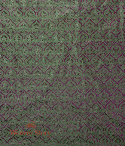 Handloom_Purple_and_Green_Tanchoi_Fabric_WeaverStory_04