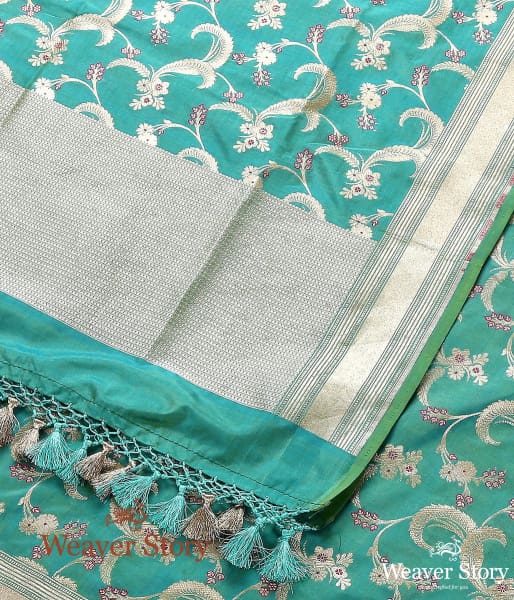 Handwoven_Banarasi_Jangla_Dupatta_in_Green_with_Meenakari_WeaverStory_04