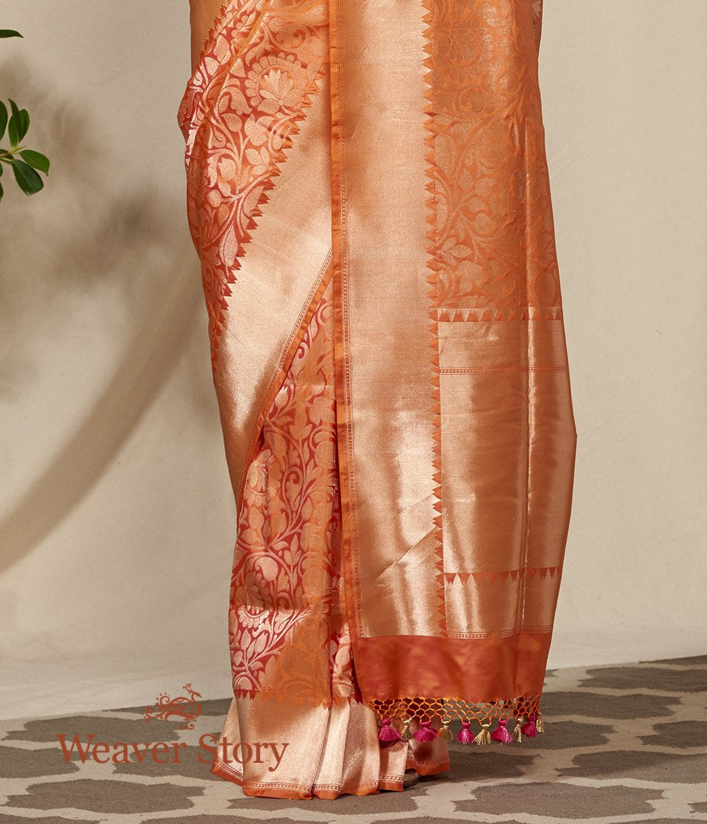 Handwoven_Orange_and_Gold_Dampaj_Weave_Saree_With_Temple_Border_WeaverStory_04