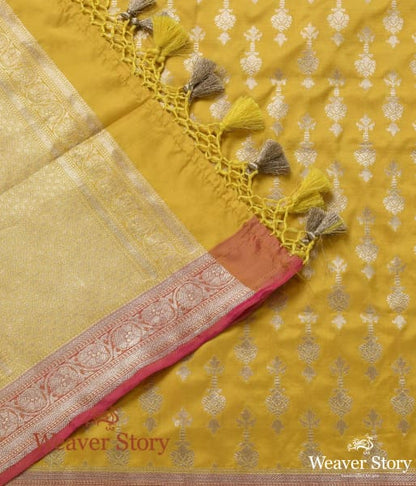 Handwoven_Yellow_Mughal_Booti_Dupatta_WeaverStory_04