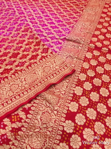 Handwoven_Red_and_Pink_Bandhej_Dupatta_WeaverStory_04