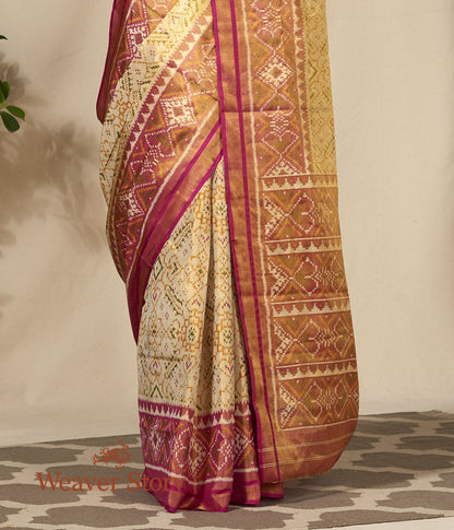Handwoven_Silk_Tissue_Gujarat_Patola_Saree_in_Cream_and_Pink_WeaverStory_04