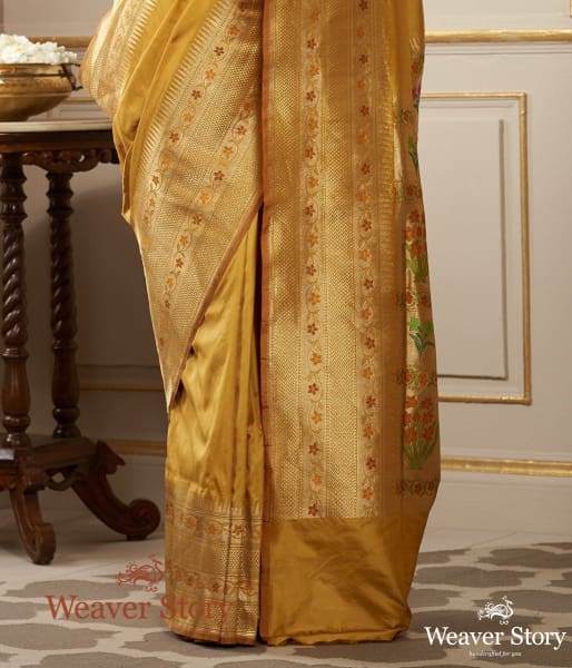 Handwoven_Yellow_Katan_Silk_Saree_with_Floral_Meenakari_Border_and_Pallu_WeaverStory_04