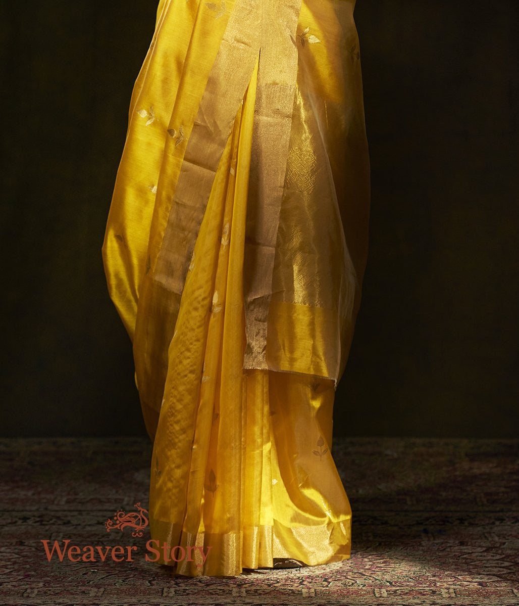 Handwoven_Yellow_Chanderi_Silk_Saree_with_Zari_Woven_Leaves_WeaverStory_04