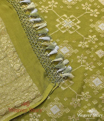 Handwoven_Banarasi_Georgette_Cutwork_Dupatta_in_Fresh_Green_WeaverStory_04