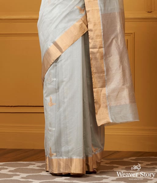 Handwoven_Grey_Bird_Motif_Saree_WeaverStory_04