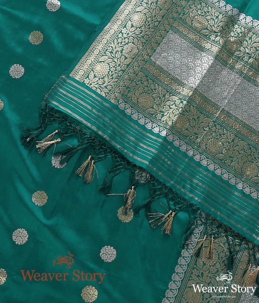 Handwoven_Green_Ginni_Booti_Dupatta_WeaverStory_04