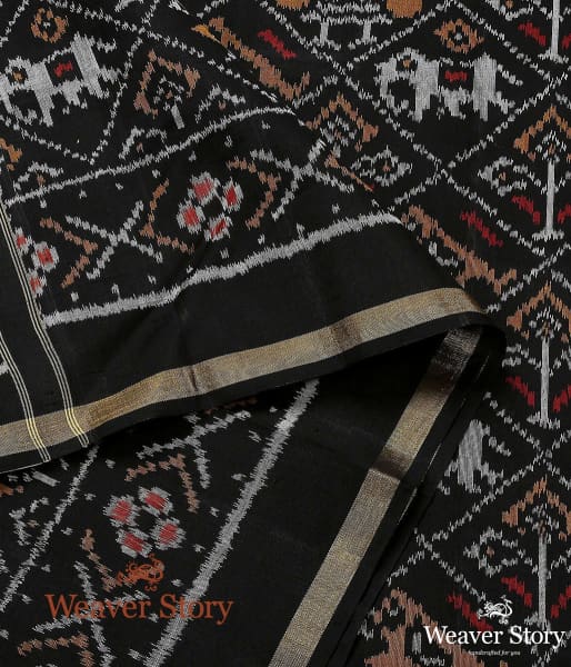 Handwoven_Rajkot_Patola_Silk_Dupatta_in_Black_with_Elephant_Motifs_WeaverStory_04