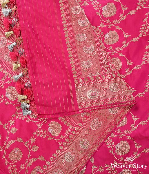 Handwoven_Pink_Kadhwa_Jangla_Dupatta_with_Floral_Border_WeaverStory_04