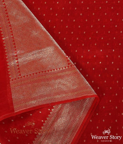 Handwoven_Orange_Organza_Silver_Booti_Dupatta_WeaverStory_04