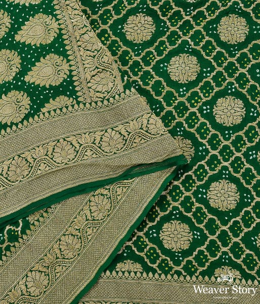 Handwoven_Green_Banarasi_Bandhej_Dupatta_WeaverStory_04