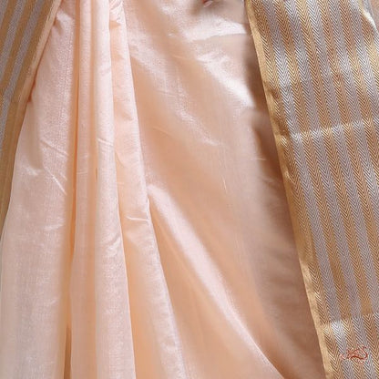 Handwoven_Peach_Chanderi_silk_saree_with_a_Gold_and_Silver_border_WeaverStory_03