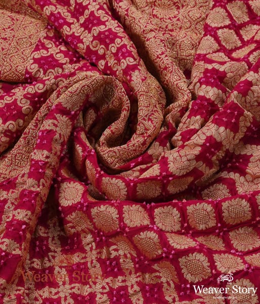 Handwoven_Pink_Bandhani_Banarasi_Dupatta_WeaverStory_05