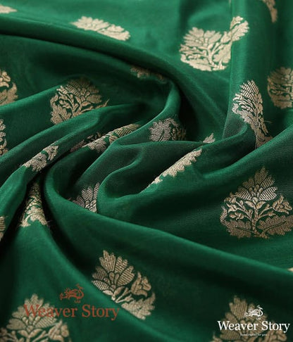 Handwoven_Green_Katan_Silk_Dupatta_with_Leaf_Motifs_WeaverStory_05