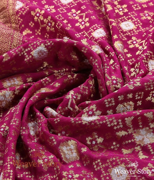 Handwoven_Banarasi_Georgette_Cutwork_Dupatta_in_Purple_WeaverStory_05