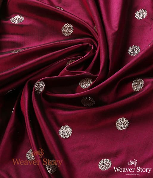 Handwoven_Wine_Kadhwa_Asharfi_Booti_Dupatta_WeaverStory_05