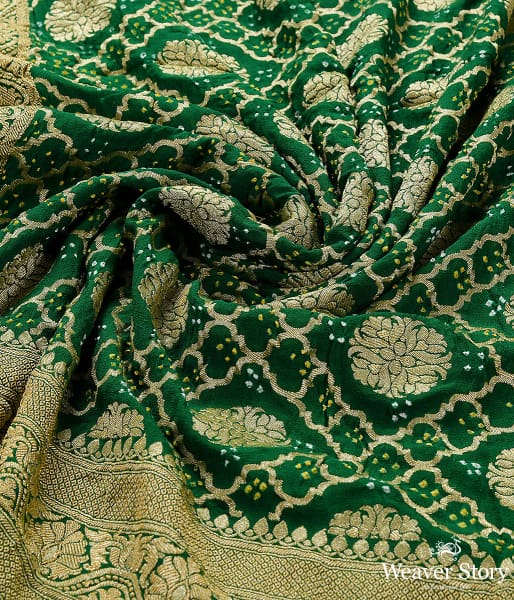 Handwoven_Green_Banarasi_Bandhej_Dupatta_WeaverStory_05